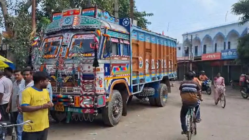 Berhampore truck driver